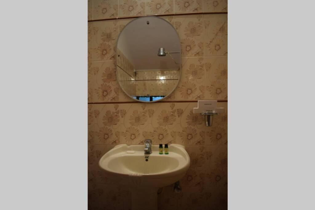 Villa Barbosa, 2 Bhk Villa & Luxury Rooms Near Colva, Sernabatim, Benaulim Beach Экстерьер фото